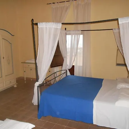 La Degli Amici Farm stay *