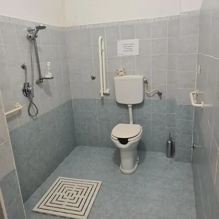 La Degli Amici Фермерский дом *